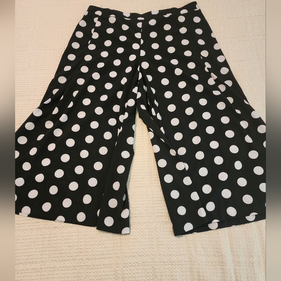 Cato Pants - Cato Black and White Polka Dot Wide-Leg Women's Palazzo Pants 18/20 Mobwife